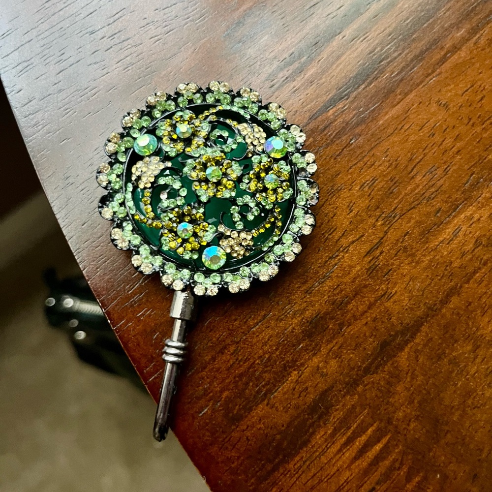 Sparkly & Magnetic Purse Hook/Hanger